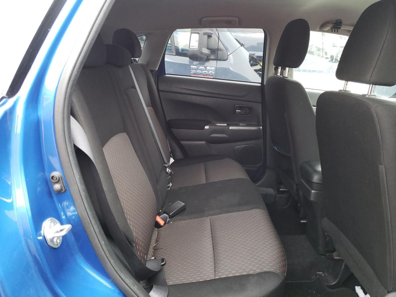 Photo 6 from auction – 2019 MITSUBISHI OUTLANDER with VIN JA4AR3AU2KU026103