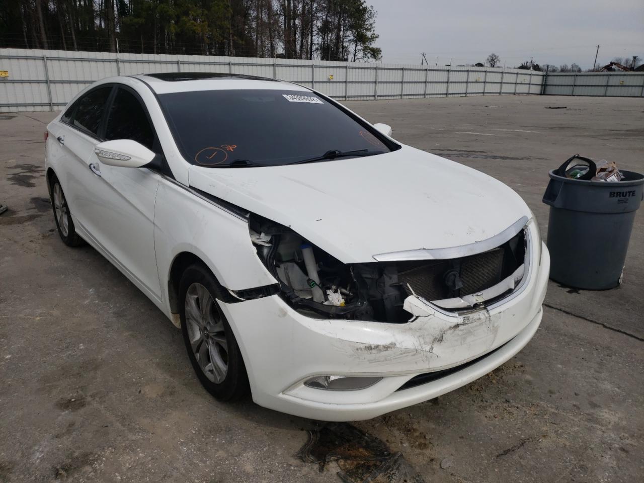 HYUNDAI SONATA SE 2011 with VIN 5NPEC4AC0BH234013 - Photo from auction