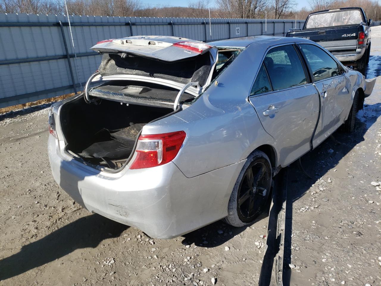Photo 4 from auction – 2014 TOYOTA CAMRY L with VIN 4T1BF1FK6EU415339
