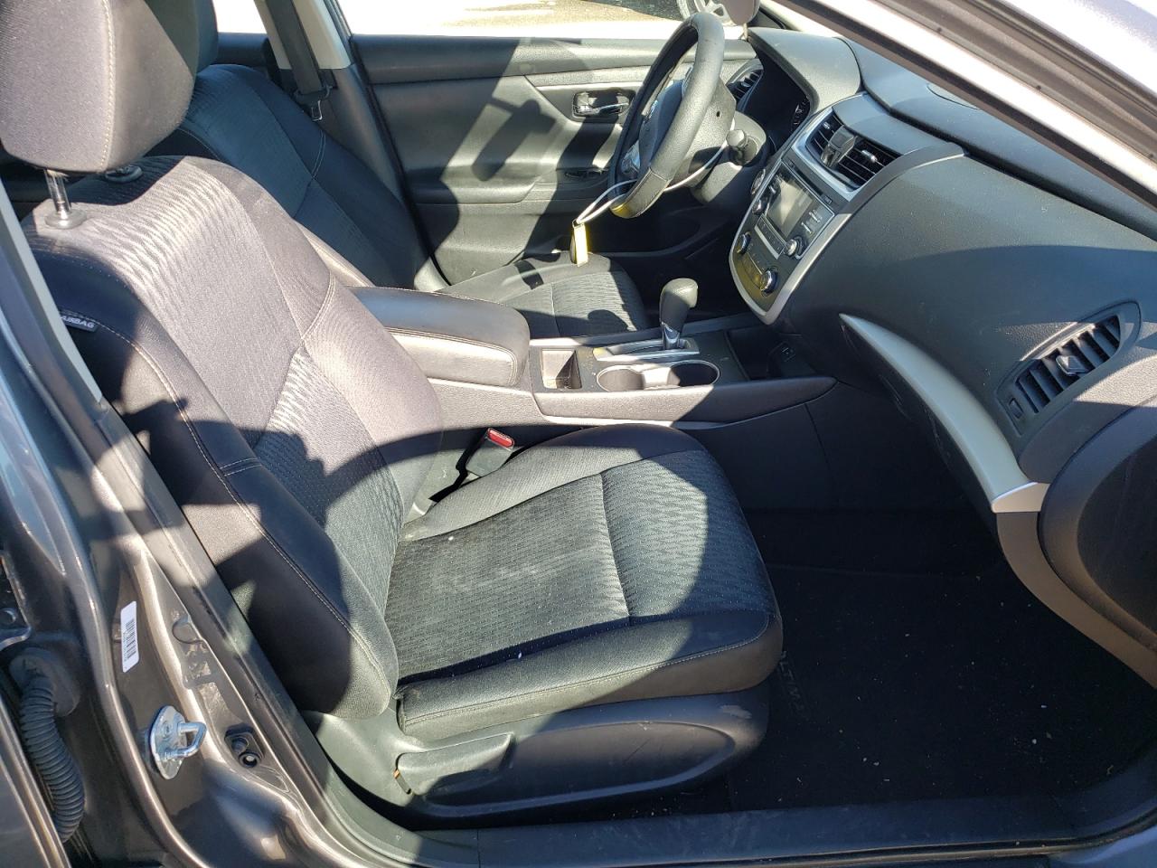 Photo 5 from auction – 2016 NISSAN ALTIMA 2.5 with VIN 1N4AL3AP7GC155796