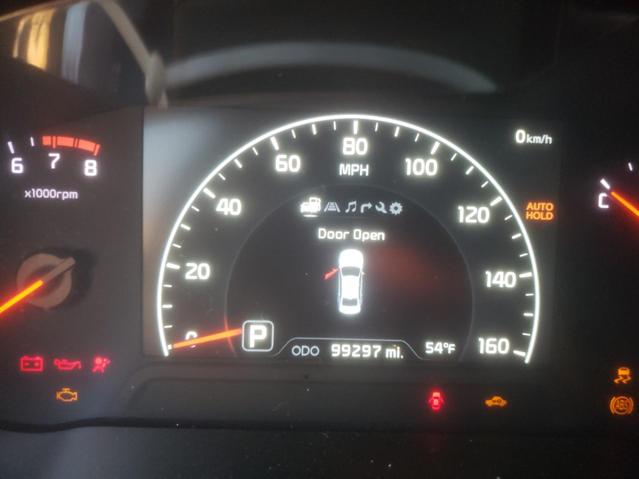 Photo 8 from auction – 2014 KIA CADENZA PR with VIN KNALN4D75E5125953