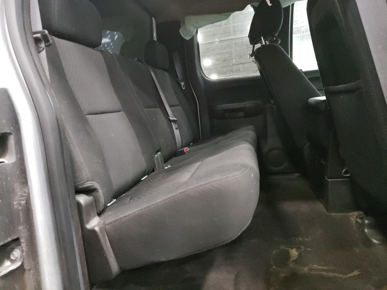 Photo 6 from auction – 2013 CHEVROLET SILVERADO with VIN 1GCRKSE71DZ340973