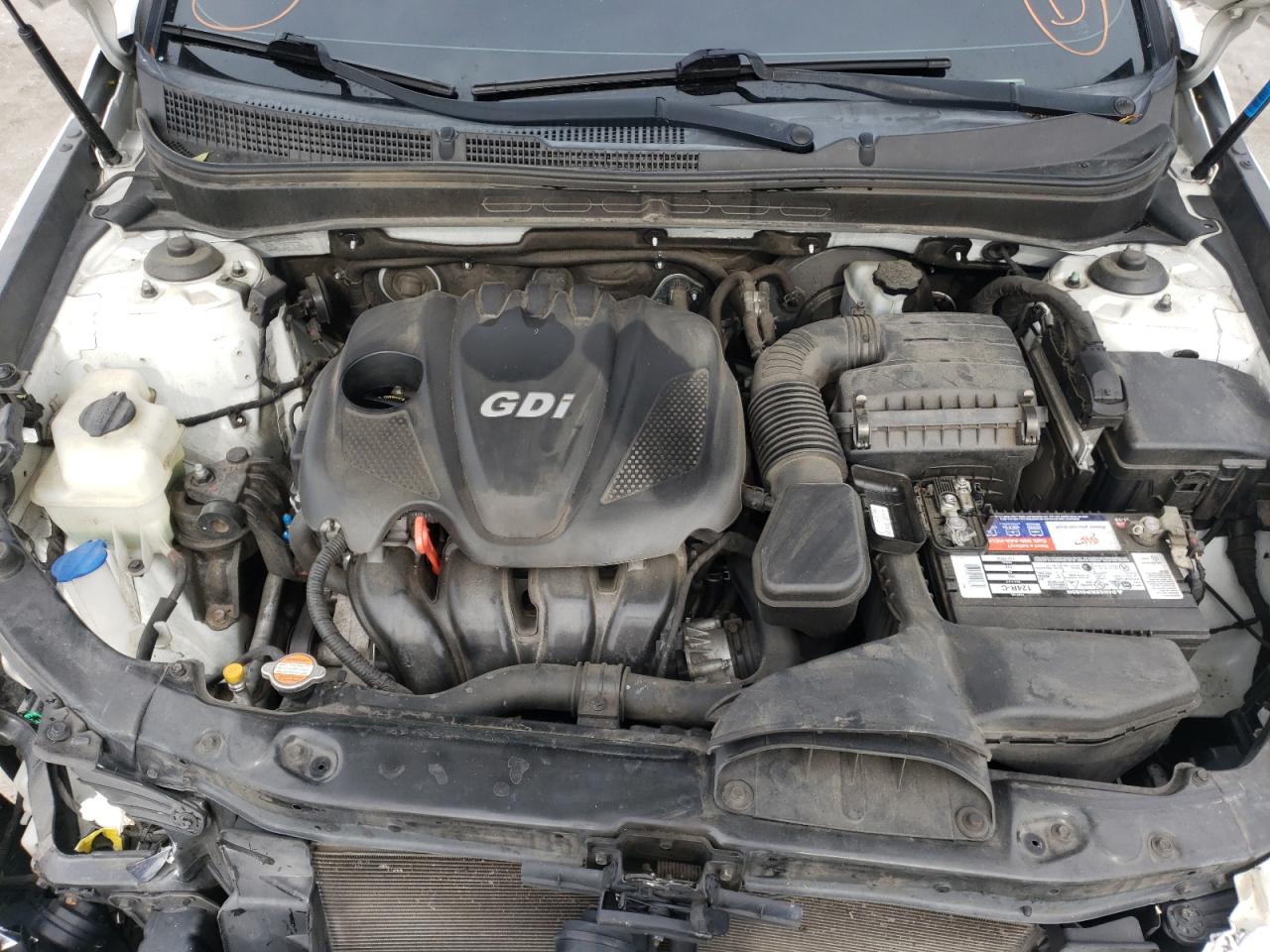 Photo 7 from auction – 2011 HYUNDAI SONATA SE with VIN 5NPEC4AC0BH234013