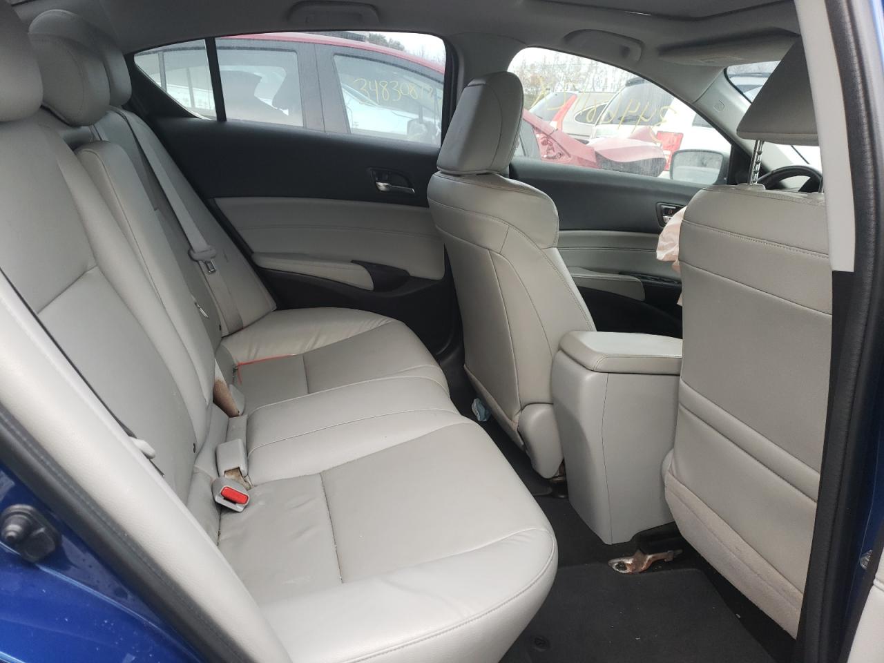 Photo 6 from auction – 2016 ACURA ILX BASE W with VIN 19UDE2F33GA016232