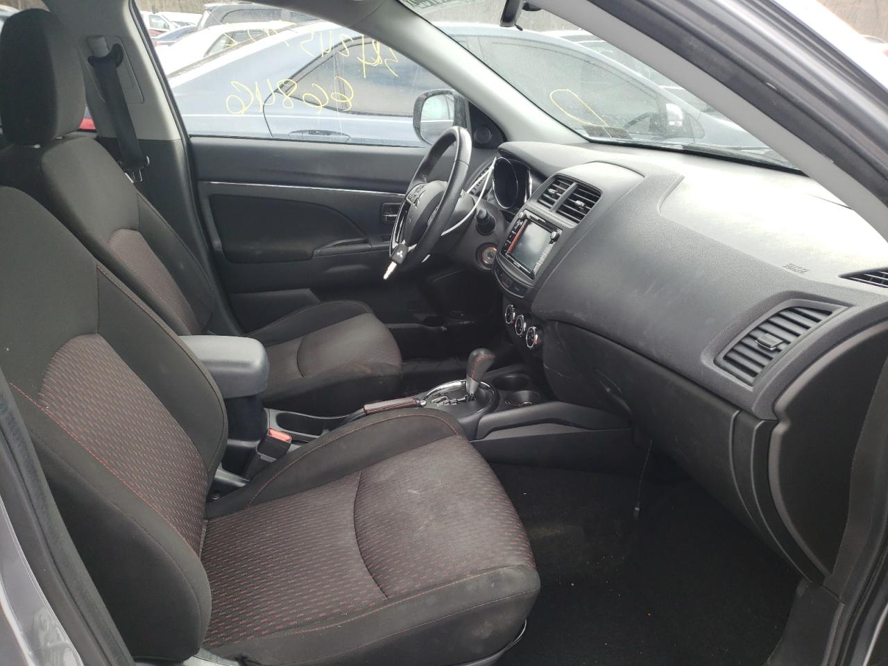 Photo 5 from auction – 2017 MITSUBISHI OUTLANDER with VIN JA4AR3AU5HZ050780