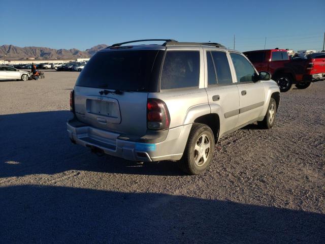 Photo 4 from auction – 2005 CHEVROLET TRAILBLAZE with VIN 1GNDT13S752116942