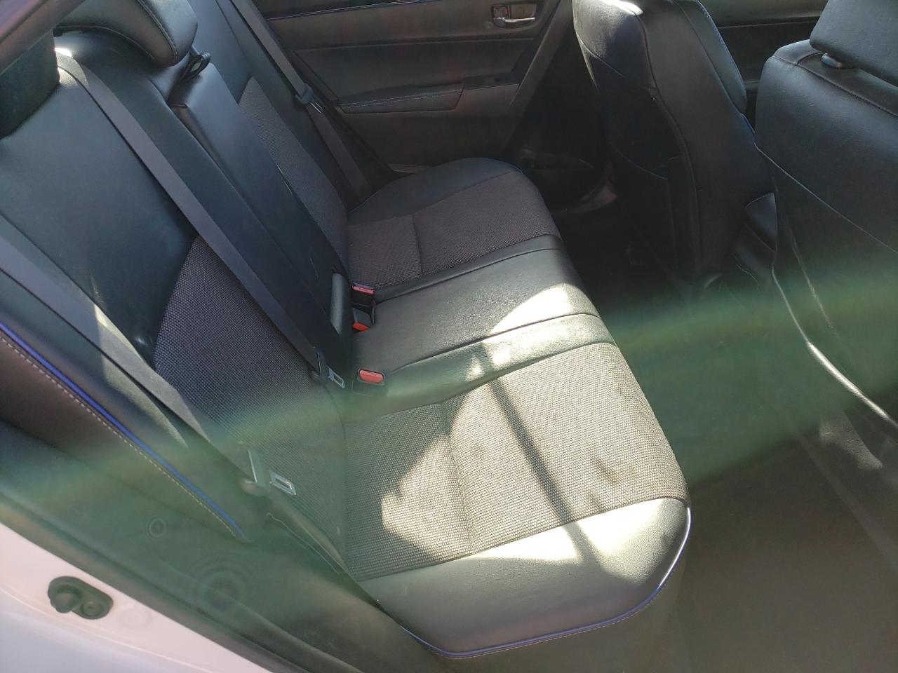 Photo 6 from auction – 2017 TOYOTA COROLLA L with VIN 5YFBURHE7HP605250