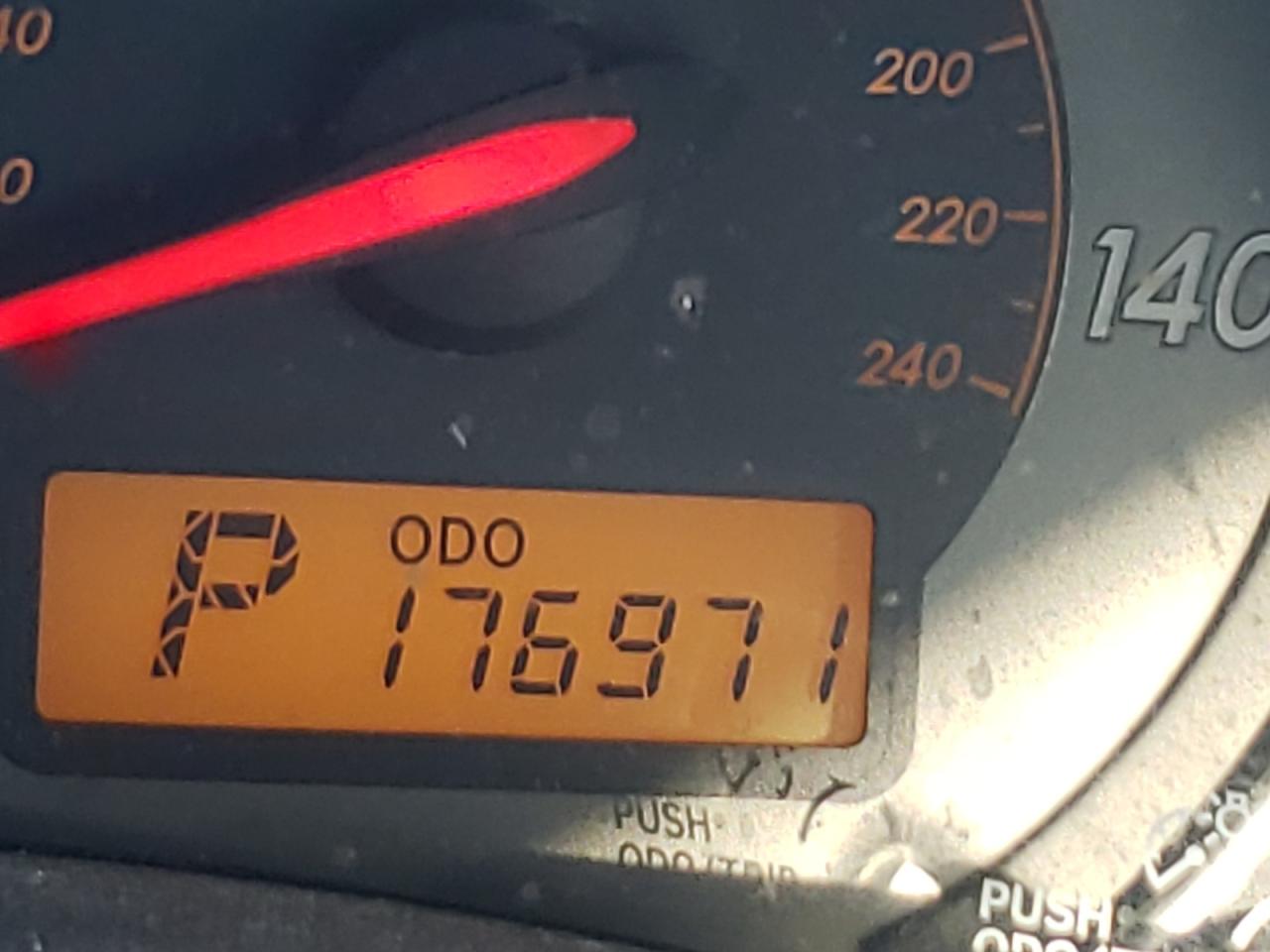 Photo 8 from auction – 2010 TOYOTA COROLLA BA with VIN 1NXBU4EE8AZ375584