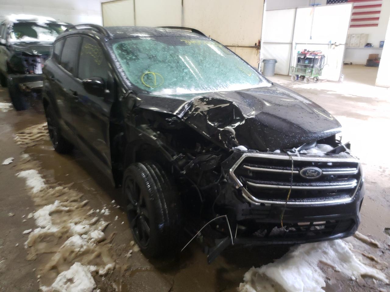 FORD ESCAPE SEL 2018 with VIN 1FMCU0HD0JUC57948 - Photo from auction