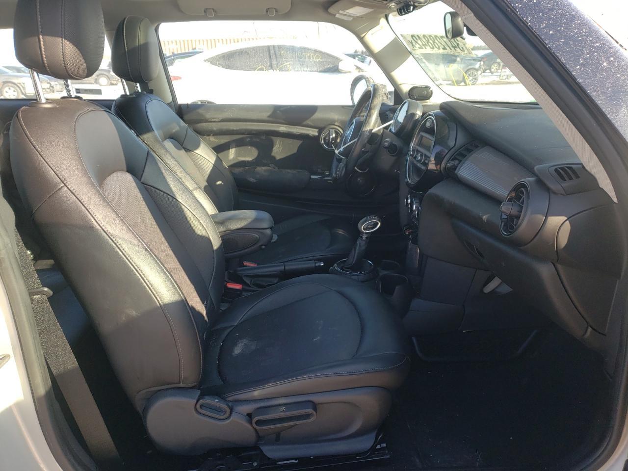 Photo 5 from auction – 2015 MINI COOPER with VIN WMWXM5C5XF3A56977