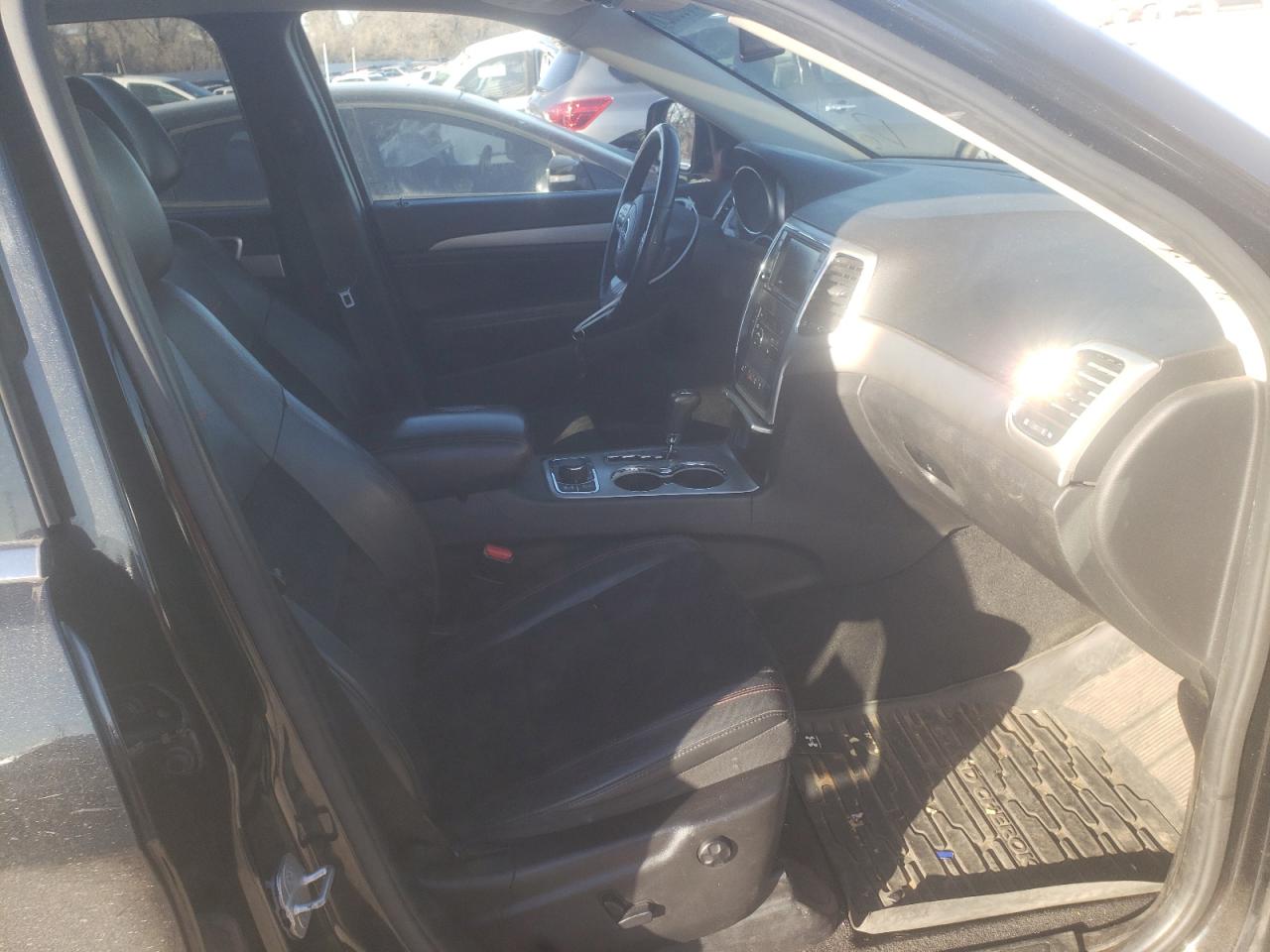 Photo 5 from auction – 2013 JEEP GRAND CHER with VIN 1C4RJFAT8DC589822