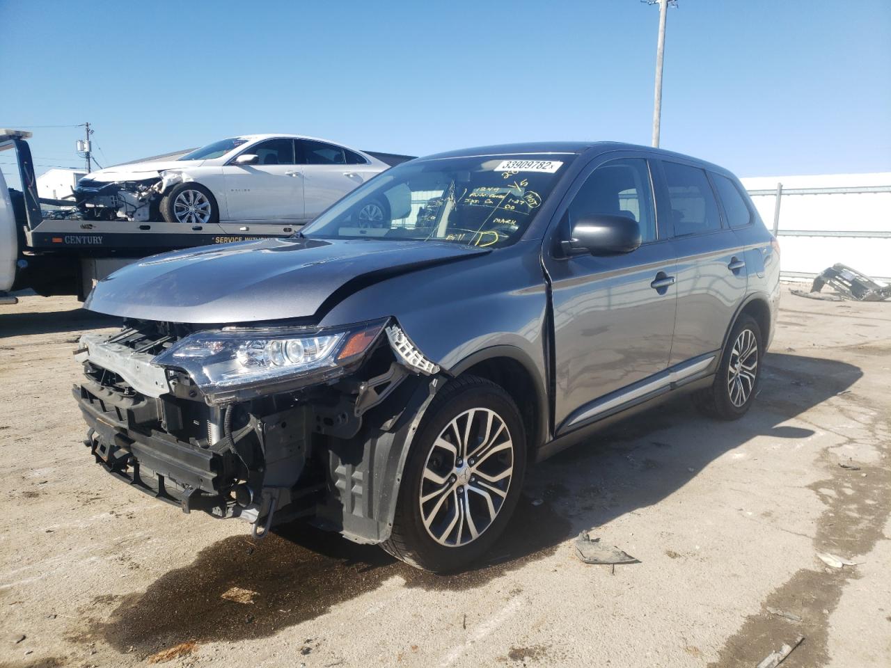 Photo 2 from auction – 2018 MITSUBISHI OUTLANDER with VIN JA4AZ3A35JJ002899
