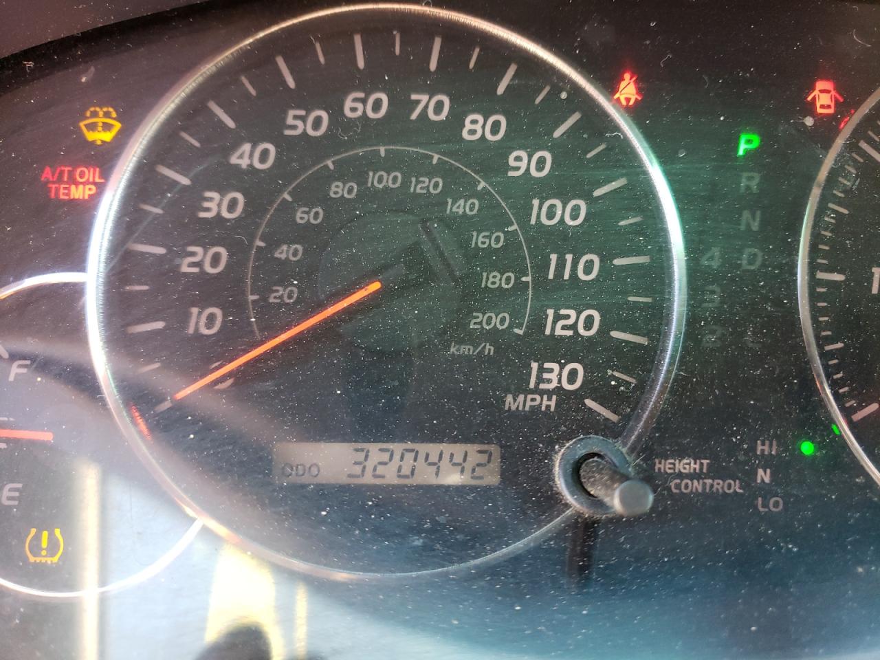 Photo 8 from auction – 2005 LEXUS GX 470 with VIN JTJBT20X750077655