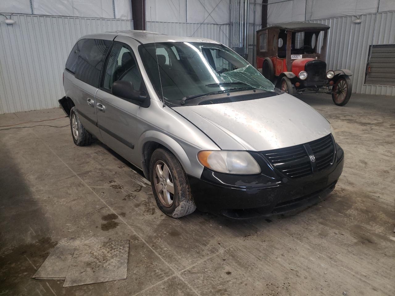 DODGE CARAVAN SX 2007 with VIN 1D4GP45R97B179603 - Photo from auction