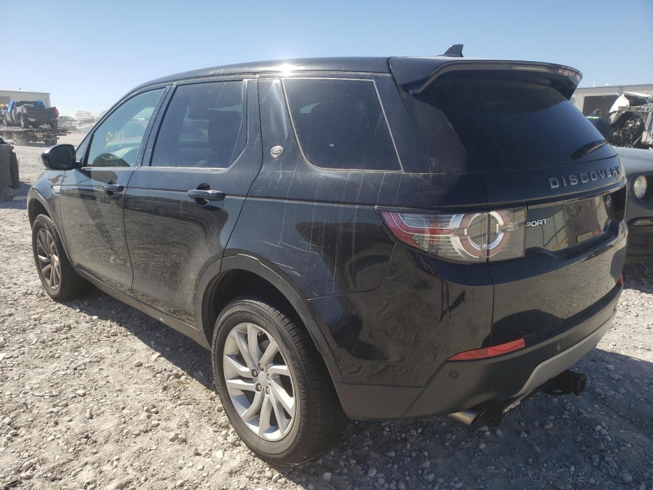 Photo 3 from auction – 2016 LAND ROVER DISCOVERY with VIN SALCR2BG6GH619988