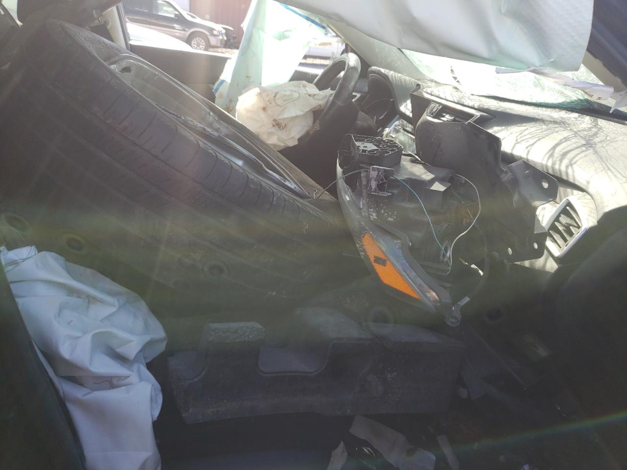 Photo 5 from auction – 2014 NISSAN ROGUE with VIN 5N1AT2MT8EC840136