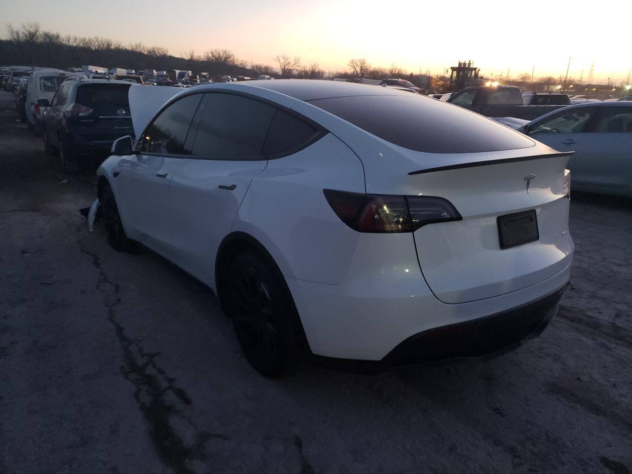 Photo 3 from auction – 2020 TESLA MODEL Y with VIN 5YJYGDEE3LF030948