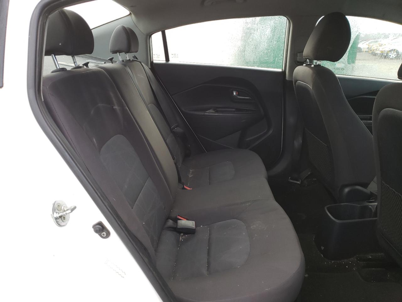 Photo 6 from auction – 2016 KIA RIO LX with VIN KNADM4A36G6557764