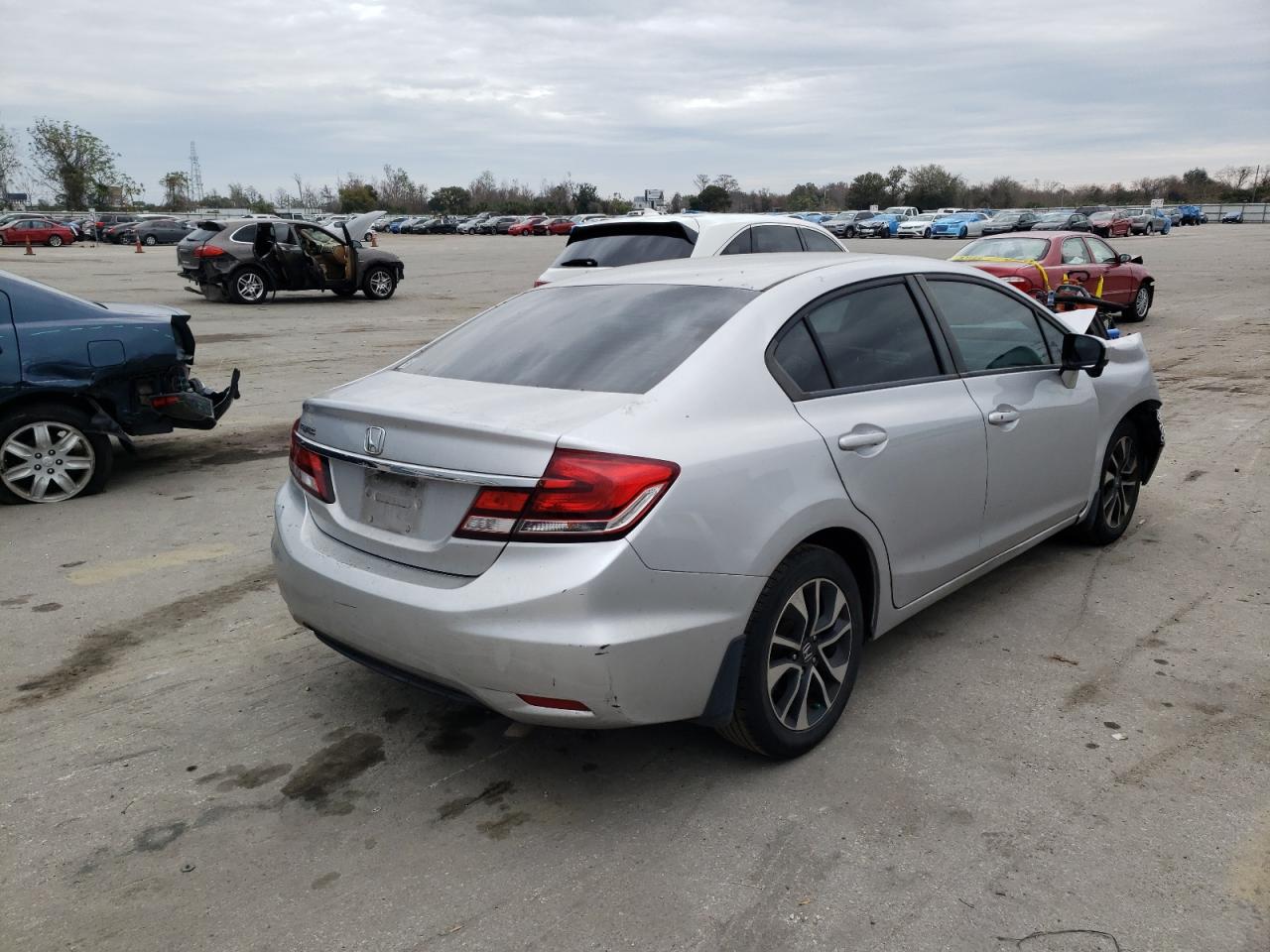 Photo 4 from auction – 2014 HONDA CIVIC EX with VIN 19XFB2F84EE003205