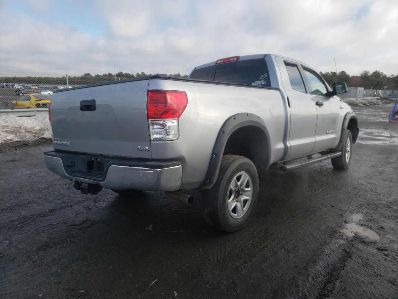 Photo 4 from auction – 2012 TOYOTA TUNDRA with VIN 5TFUY5F15CX249106