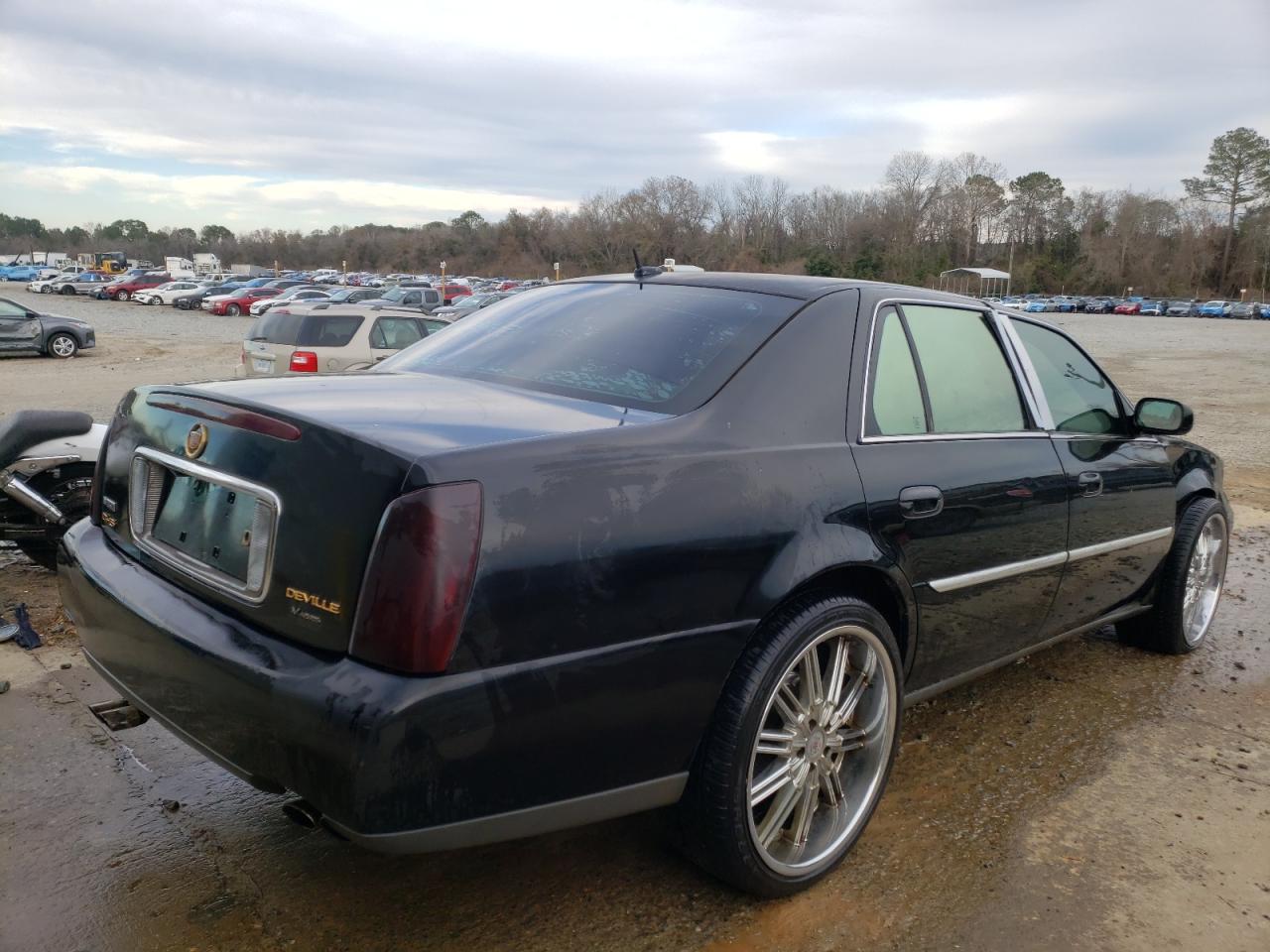 Photo 4 from auction – 2005 CADILLAC DEVILLE with VIN 1G6KD54Y65U251263