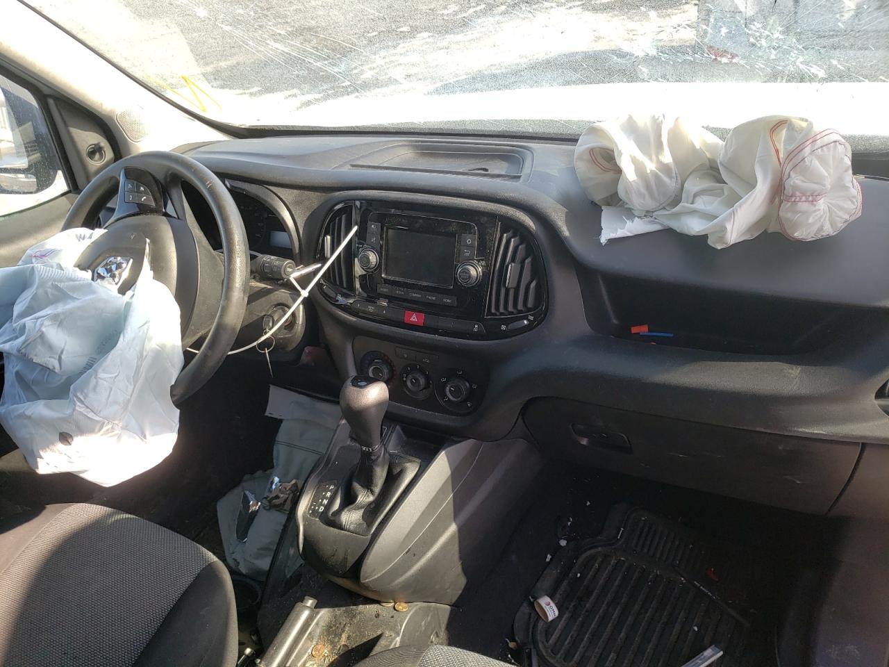 Photo 9 from auction – 2018 RAM PROMASTER with VIN ZFBERFAB2J6J96166