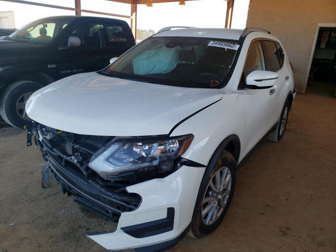 Photo 2 from auction – 2020 NISSAN ROGUE S with VIN KNMAT2MT3LP507403