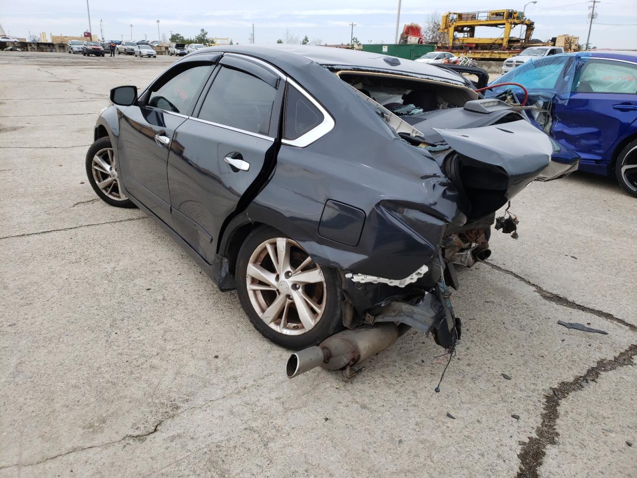 Photo 3 from auction – 2013 NISSAN ALTIMA 2.5 with VIN 1N4AL3AP4DN561535