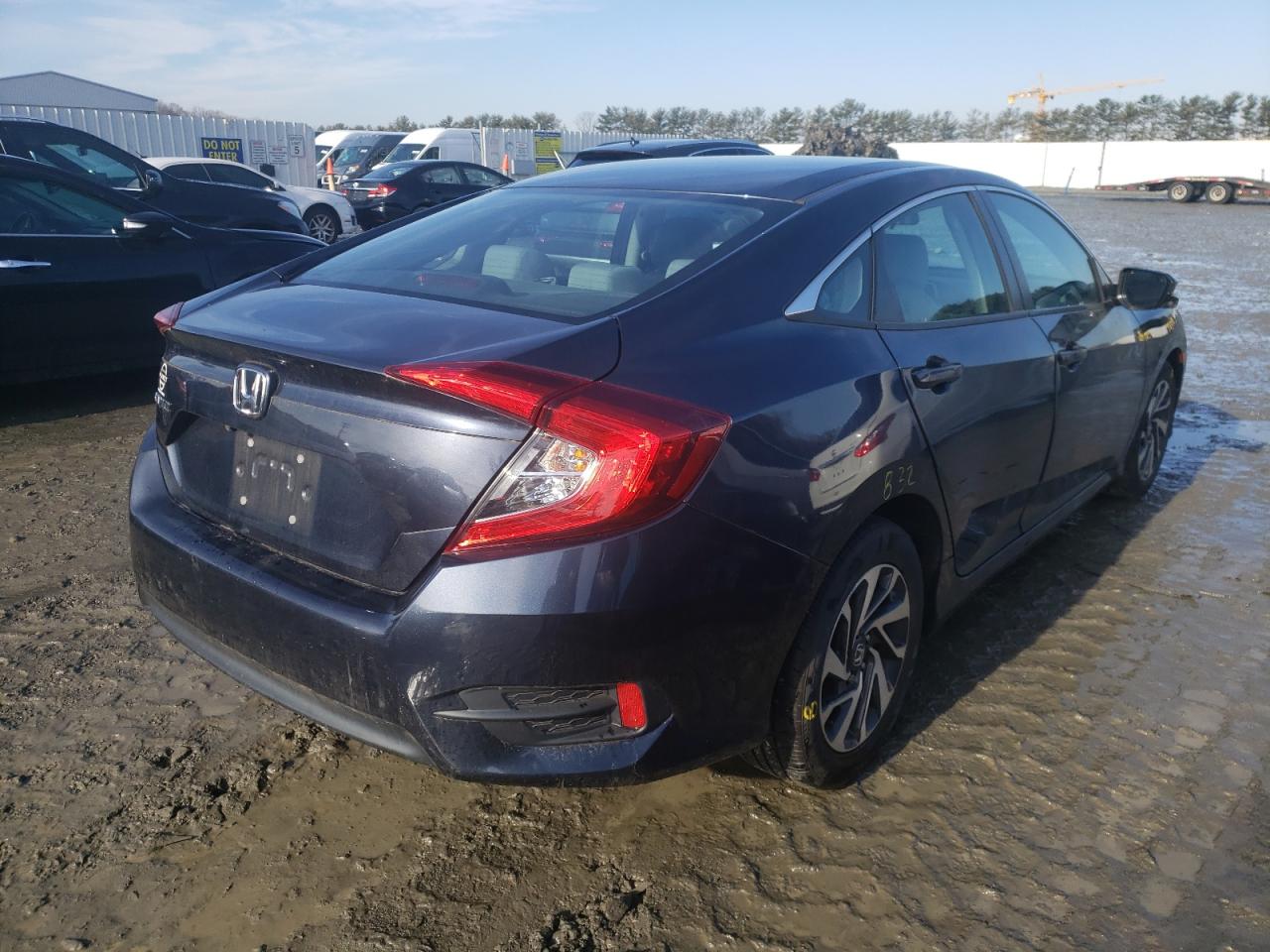 Photo 4 from auction – 2016 HONDA CIVIC EX with VIN 19XFC2F74GE236492