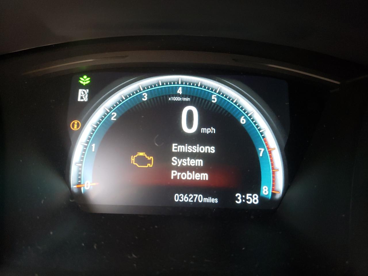 Photo 8 from auction – 2018 HONDA CIVIC EX with VIN 2HGFC2F75JH511459