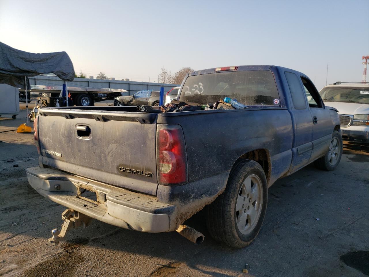Photo 4 from auction – 2005 CHEVROLET SILVERADO with VIN 2GCEC19T851235144