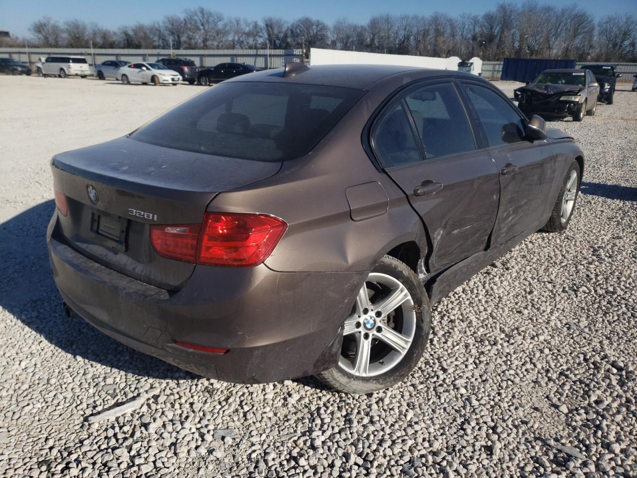 Photo 4 from auction – 2015 BMW 328 I with VIN WBA3A5G5XFNS91348