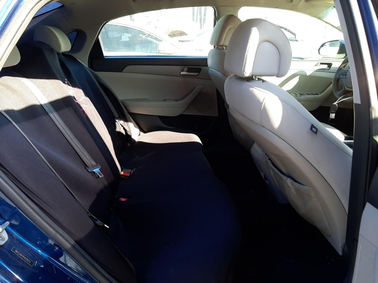 Photo 6 from auction – 2015 HYUNDAI SONATA SE with VIN 5NPE24AF0FH078123