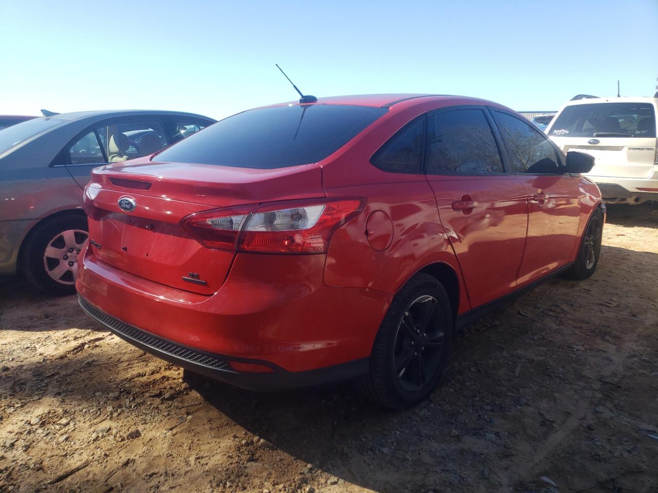 Photo 4 from auction – 2013 FORD FOCUS SE with VIN 1FADP3F26DL250926