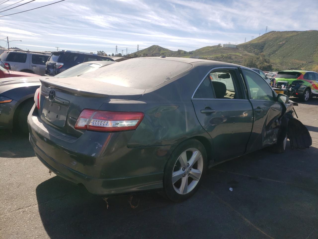 Zdjęcie 4 z aukcji – 2011 TOYOTA CAMRY BASE z VIN 4T1BF3EK0BU612774