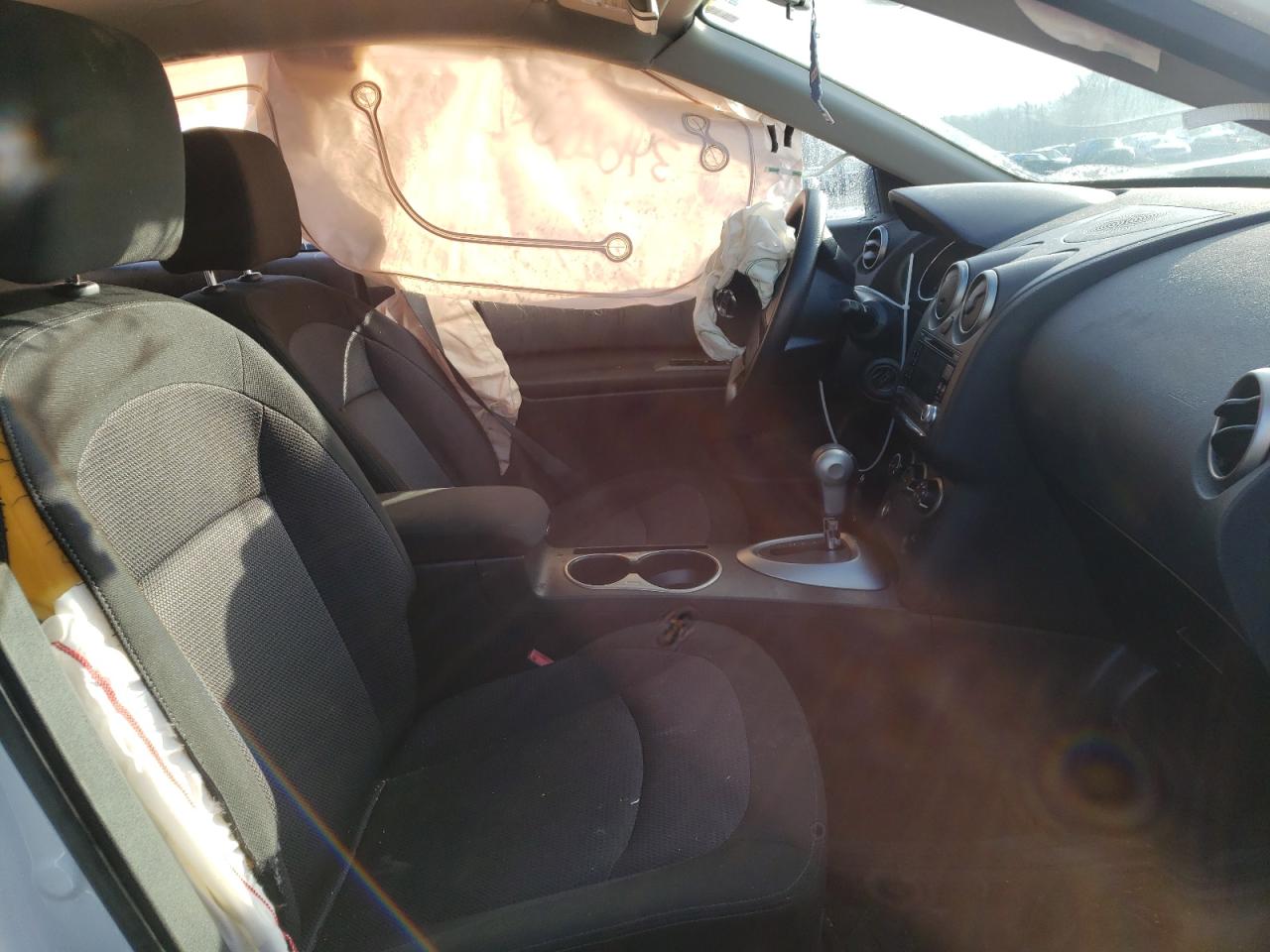 Photo 5 from auction – 2011 NISSAN ROGUE S with VIN JN8AS5MV7BW295216