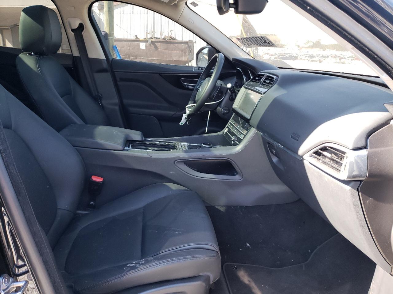 Photo 5 from auction – 2020 JAGUAR F-PACE with VIN SADCS2FX0LA644284