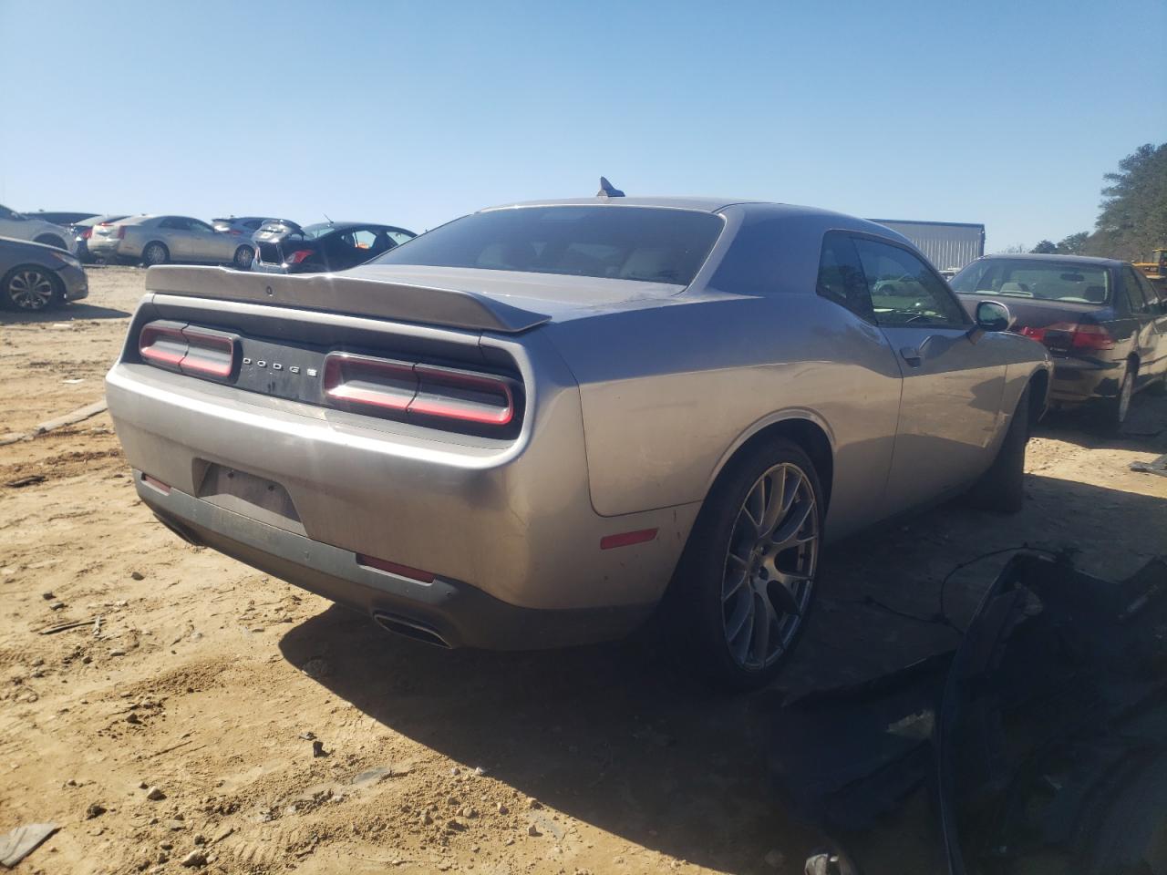 Photo 4 from auction – 2016 DODGE CHALLENGER with VIN 2C3CDZAG2GH232207