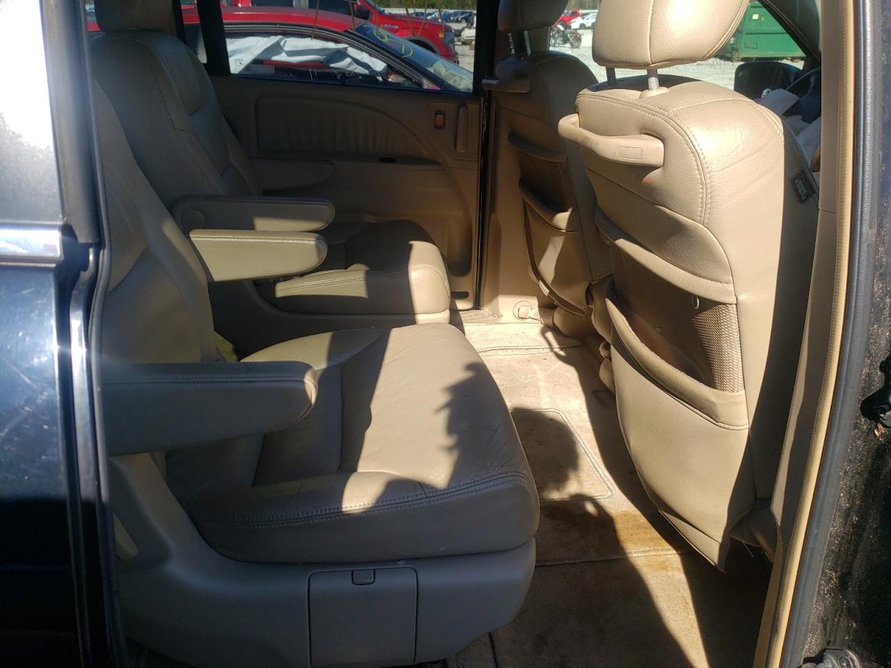Photo 6 from auction – 2006 HONDA ODYSSEY EX with VIN 5FNRL38746B445658