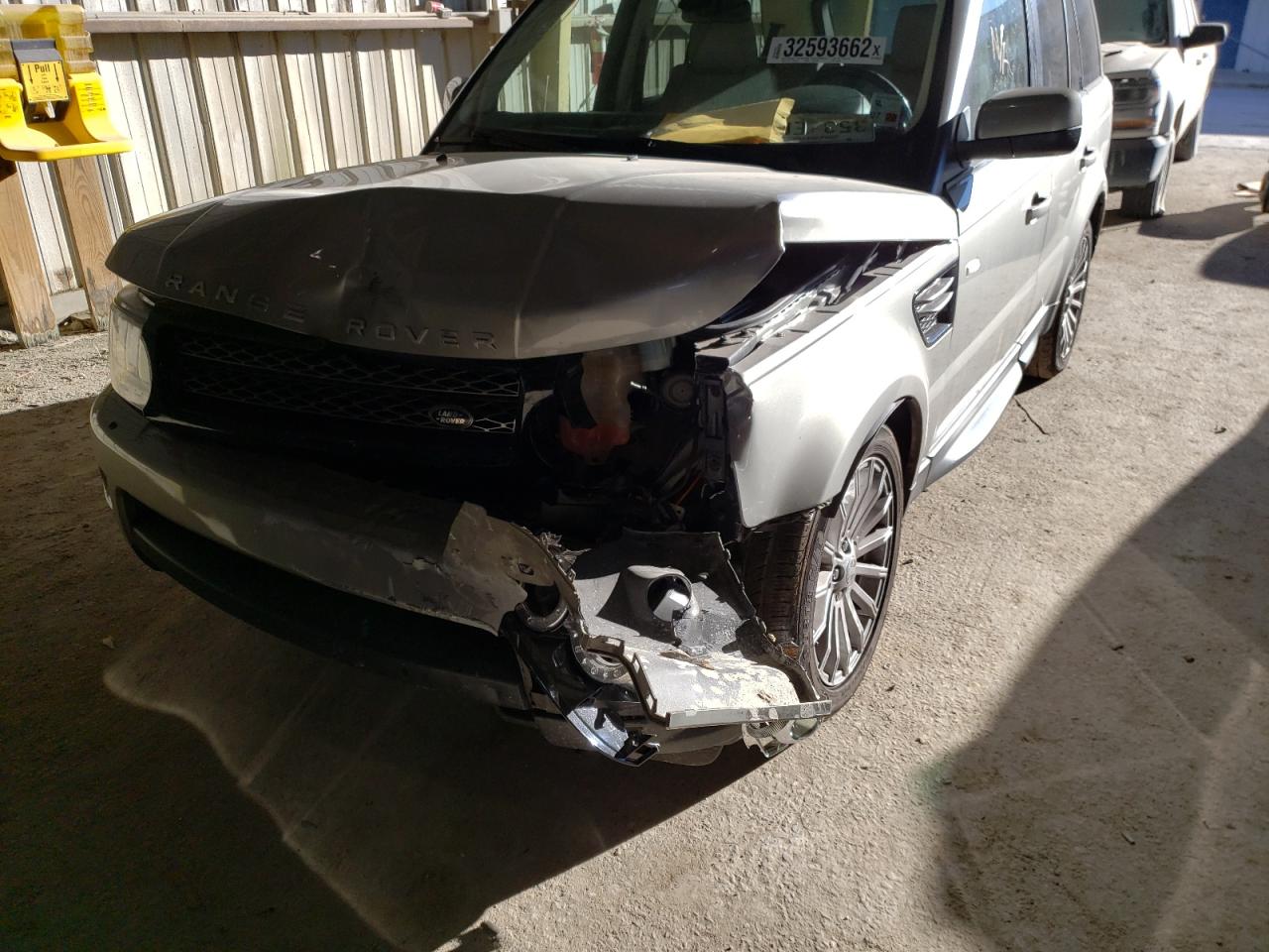 Photo 9 from auction – 2012 LAND ROVER RANGE ROVE with VIN SALSF2D43CA732601