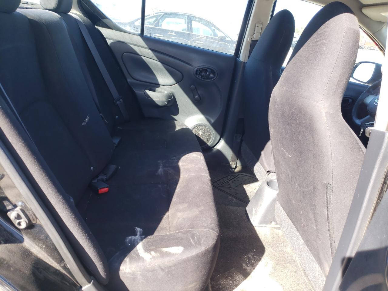 Photo 6 from auction – 2014 NISSAN VERSA S with VIN 3N1CN7AP5EL817481
