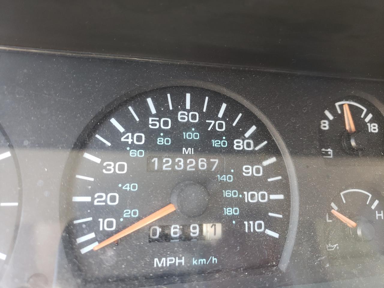Photo 8 from auction – 1995 DODGE DAKOTA with VIN 1B7GL26X6SS372973
