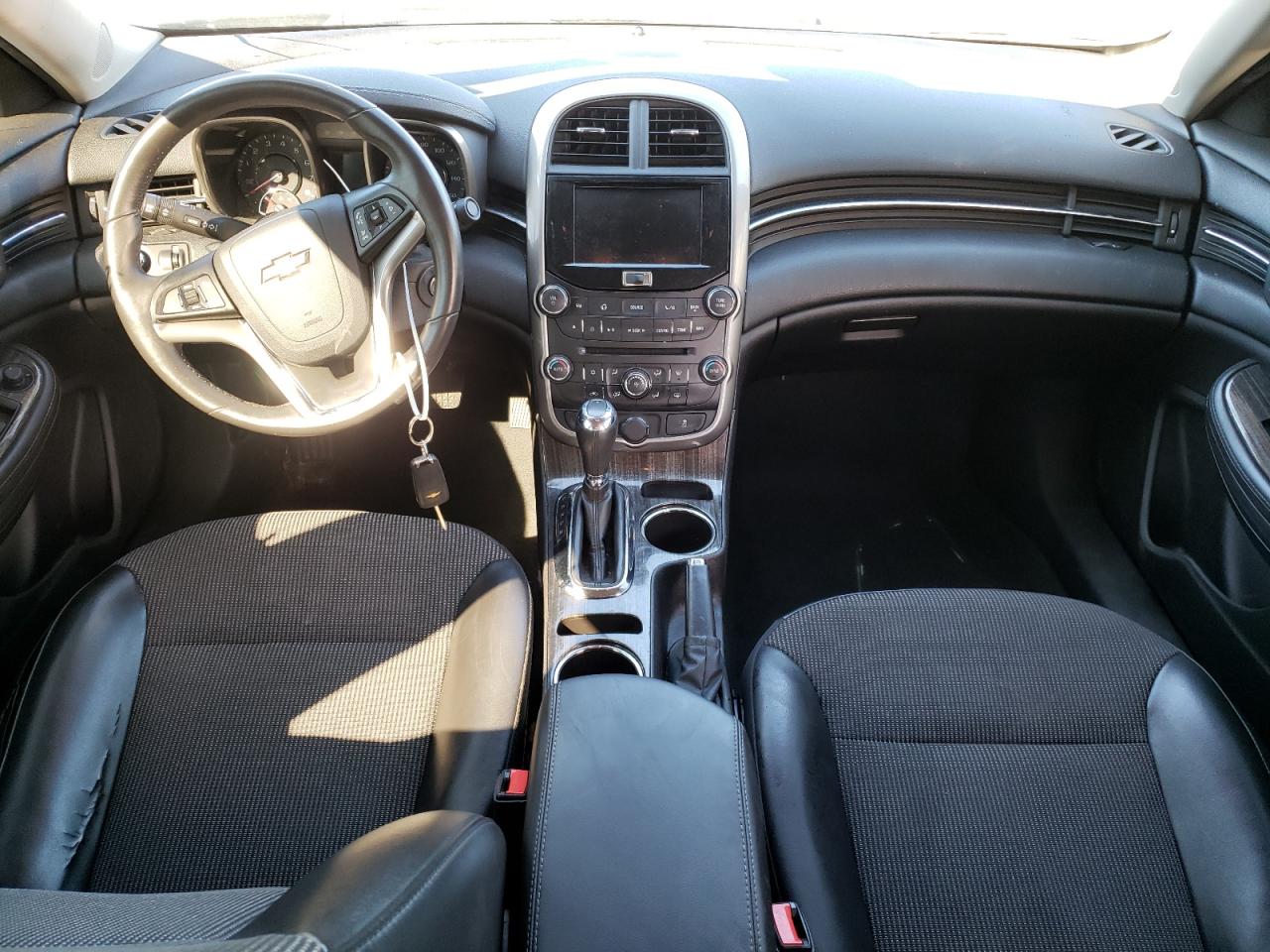 Photo 9 from auction – 2015 CHEVROLET MALIBU 2LT with VIN 1G11D5SL4FU112954