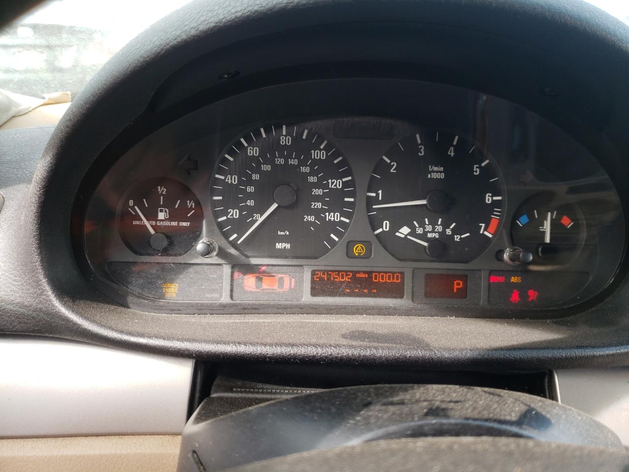 Zdjęcie 8 z aukcji – 2003 BMW 325 I z VIN WBAET37433NJ38112