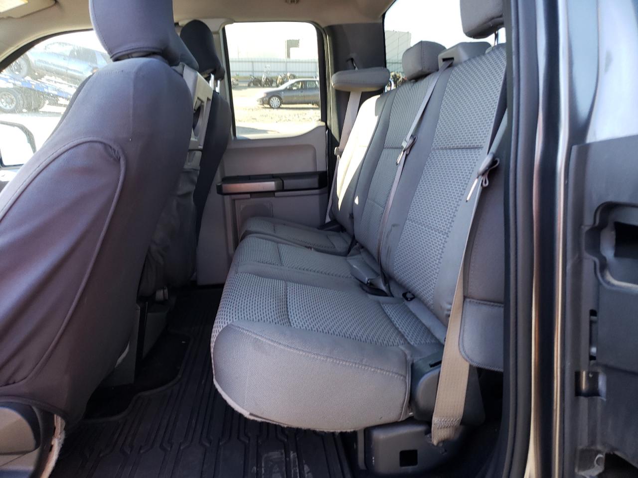 Photo 6 from auction – 2016 FORD F150 SUPER with VIN 1FTEX1CP9GFB02193