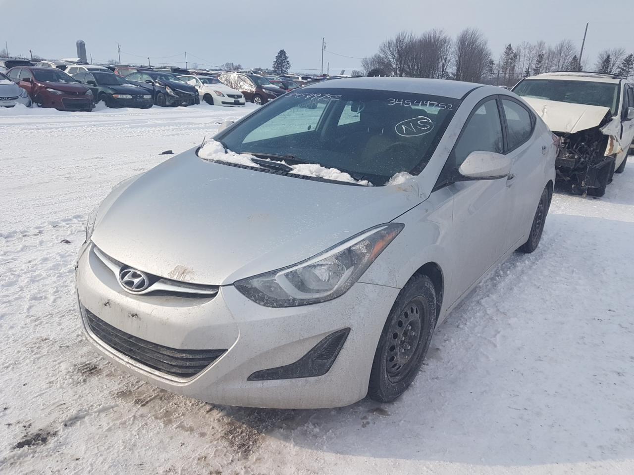 Photo 2 from auction – 2015 HYUNDAI ELANTRA SE with VIN 5NPDH4AE3FH577015