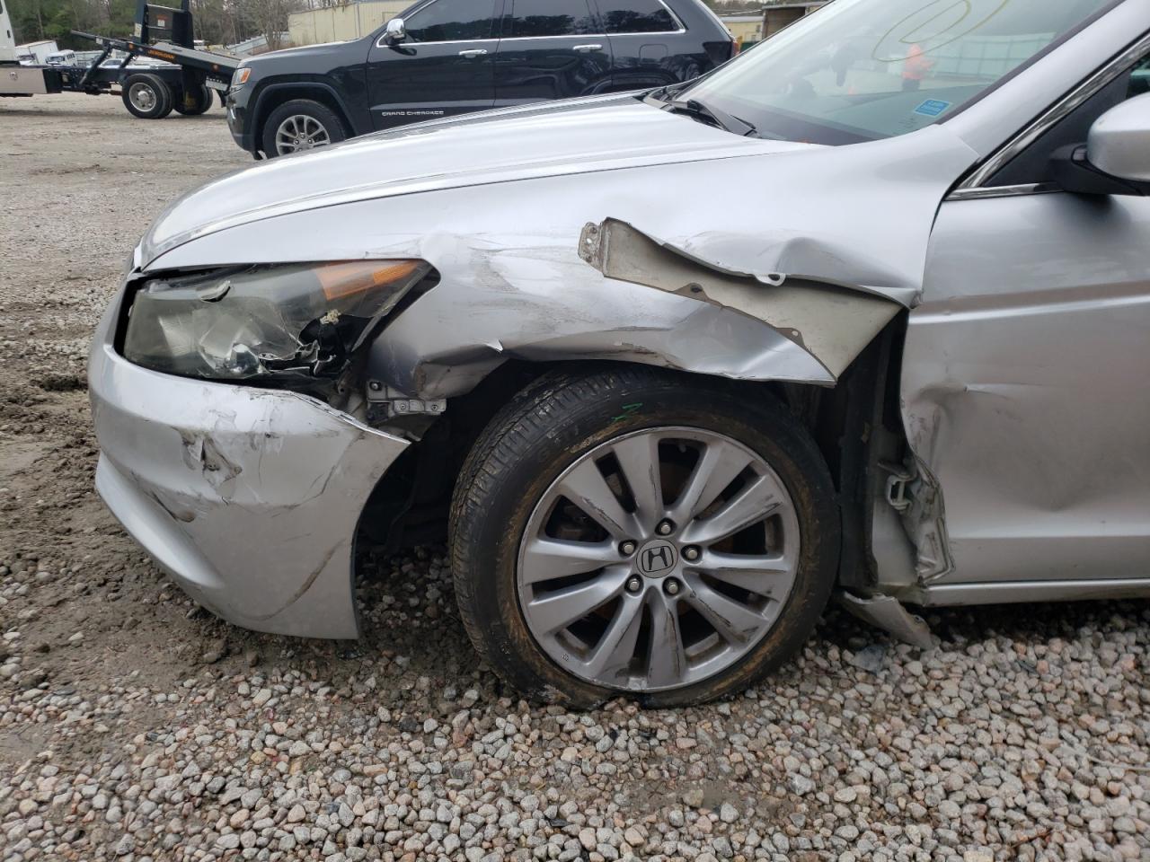 Photo 9 from auction – 2012 HONDA ACCORD EX with VIN 1HGCP2F70CA201552