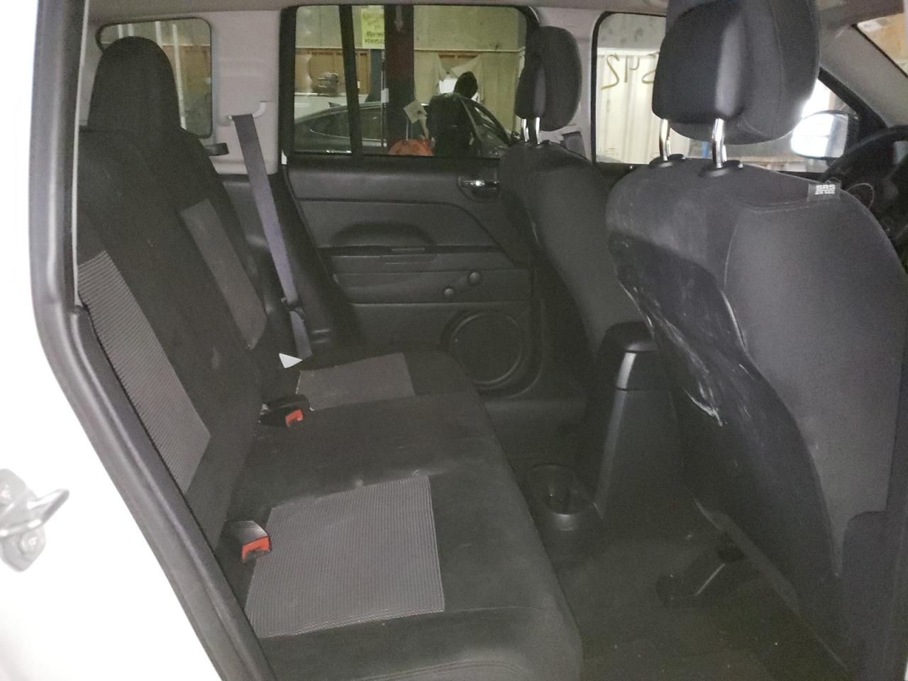 Photo 6 from auction – 2017 JEEP COMPASS SP with VIN 1C4NJCBA0HD186119