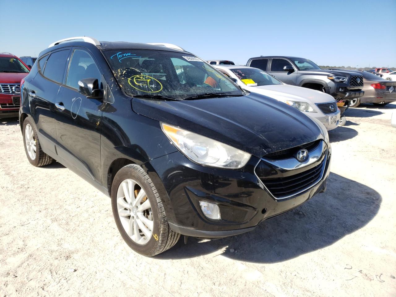 HYUNDAI TUCSON GLS 2012 with VIN KM8JU3AC7CU360698 - Photo from auction