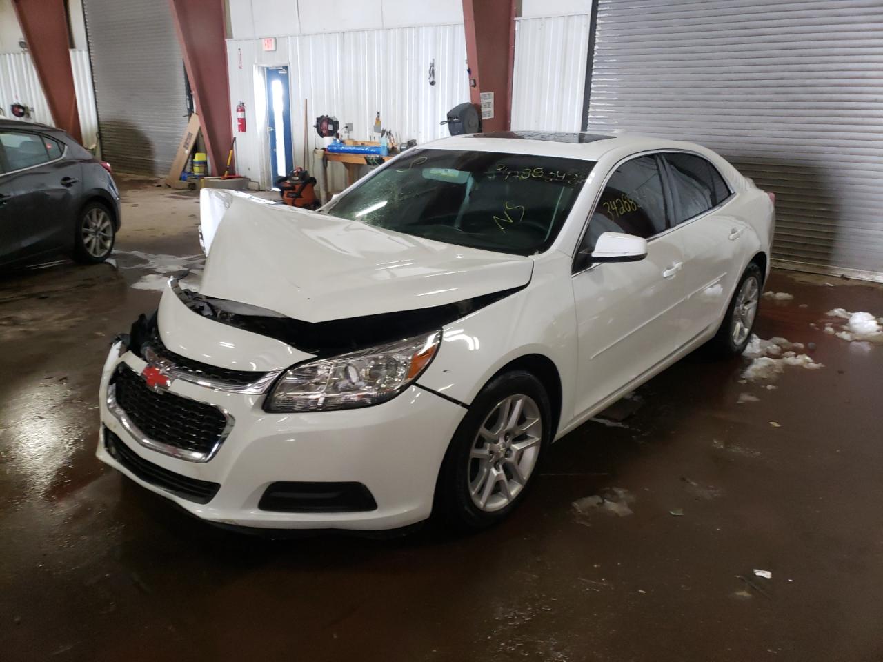 Photo 2 from auction – 2015 CHEVROLET MALIBU 1LT with VIN 1G11C5SL3FF158119